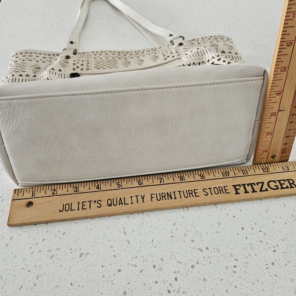 Sakroots Lasercut Shoulder Tote Bag Boho Cream Off Wh… Gem